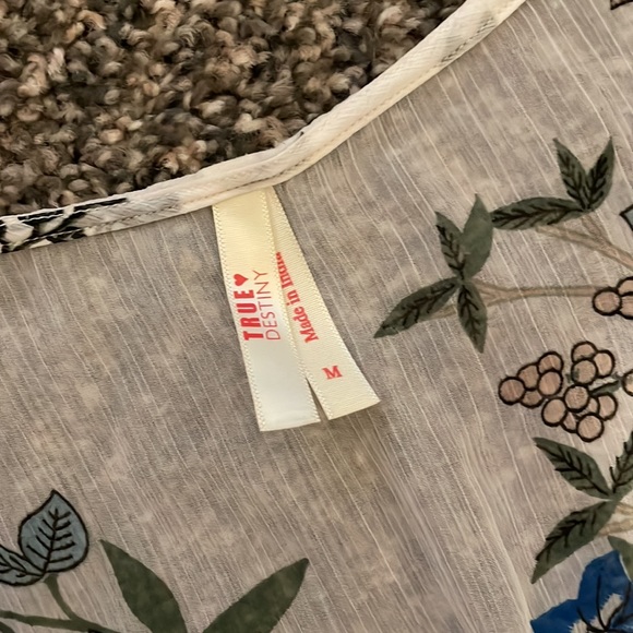 Shaw - Picture 2 of 2